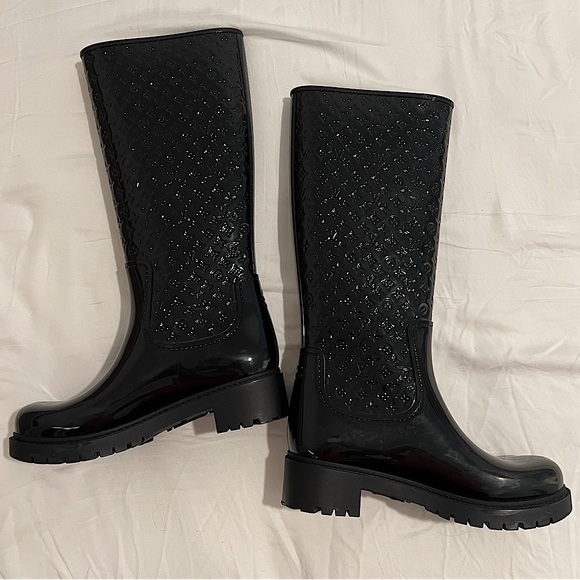 Black Louis Vuitton Tall Monogram Rainboots - Picture 2 of 8
